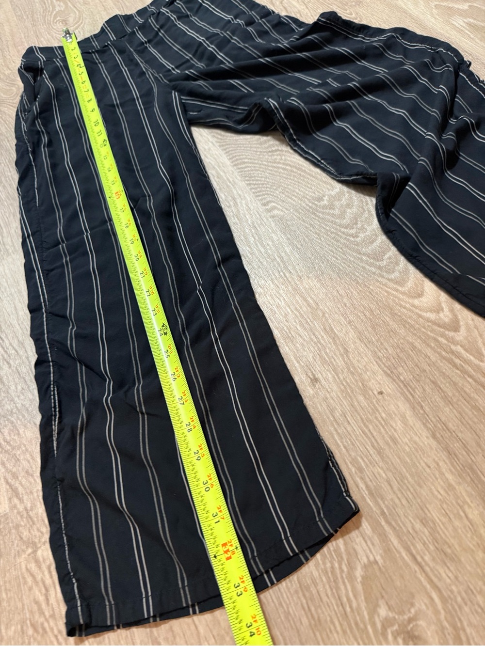 Billabong Black Rayon Pinstripe Pants Small - Picture 12 of 12